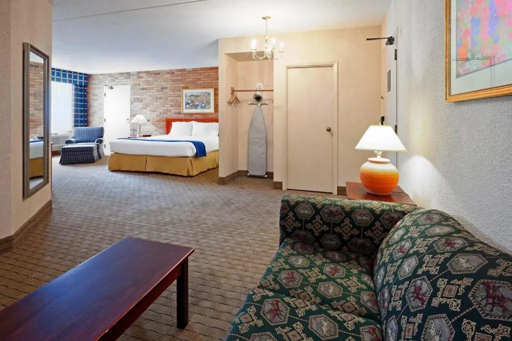Holiday Inn Express Toronto East - Scarborough By Ihg Hotel