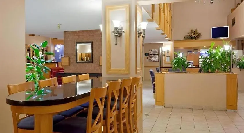 Holiday Inn Express Toronto East - Scarborough By Ihg Hotel