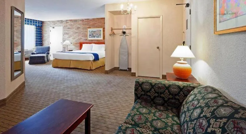 Holiday Inn Express Toronto East - Scarborough By Ihg Hotel
